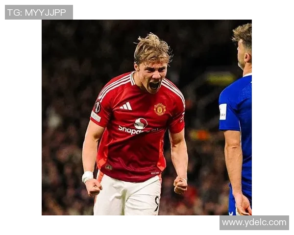 那不勒斯逆转曼联3-2晋级国王杯绝杀瞬间震撼全场引发历史冷门