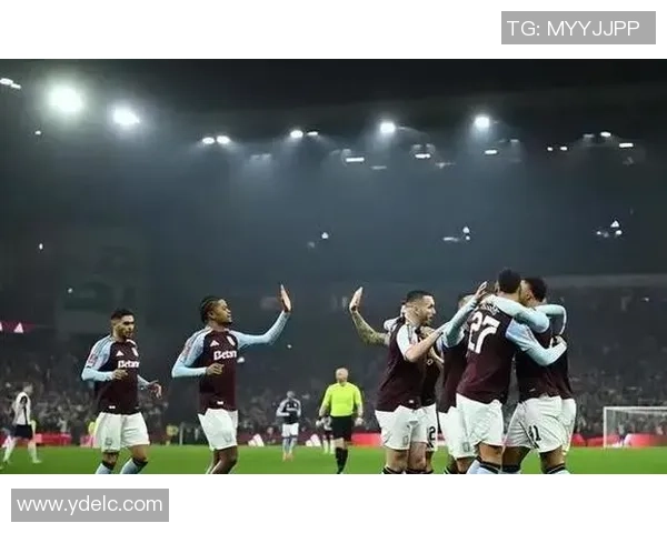 巴萨友谊赛大胜热刺四球横扫全场引发热烈反响