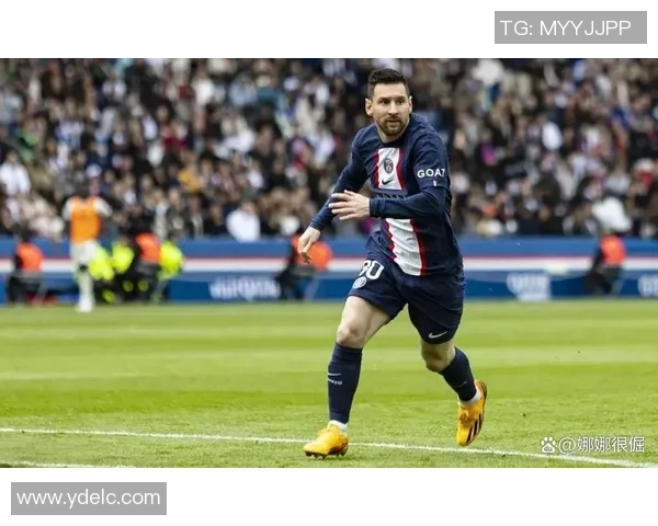 欧冠激战巴黎圣日耳曼大胜莱比锡引发转会风波与球迷热议 欧冠激战巴黎圣日耳曼大胜莱比锡引发转会风波与球迷热议