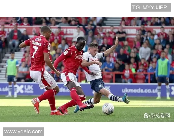 西甲焦点战马竞与曼联互交白卷神扑瞬间点燃全场激情