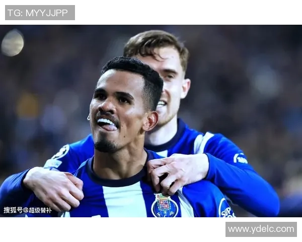 世界杯惊天冷门巴萨与波尔图战成平局引发全场热议 世界杯惊天冷门巴萨与波尔图战成平局引发全场热议