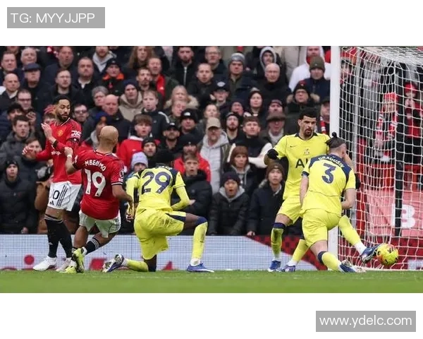 英超大战曼联大胜利物浦五球狂潮引发转会风波 英超大战曼联大胜利物浦五球狂潮引发转会风波
